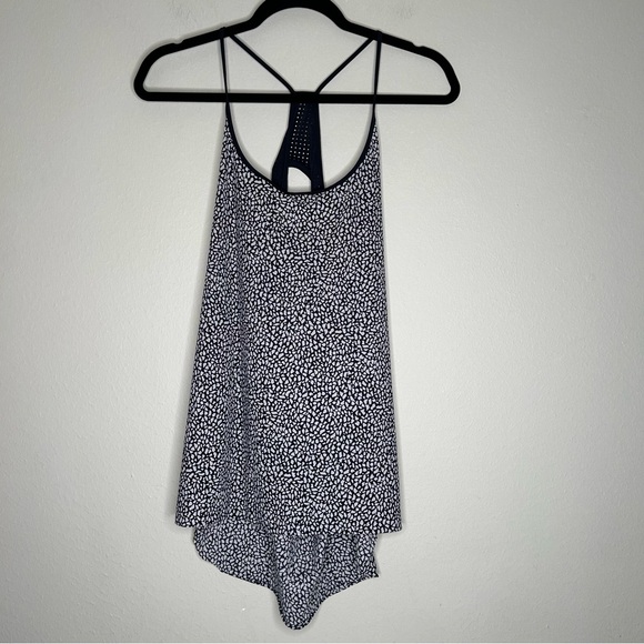 lululemon athletica Tops - Lululemon Stride To Tide Tank Miss Mosaic‎ Black Size 10